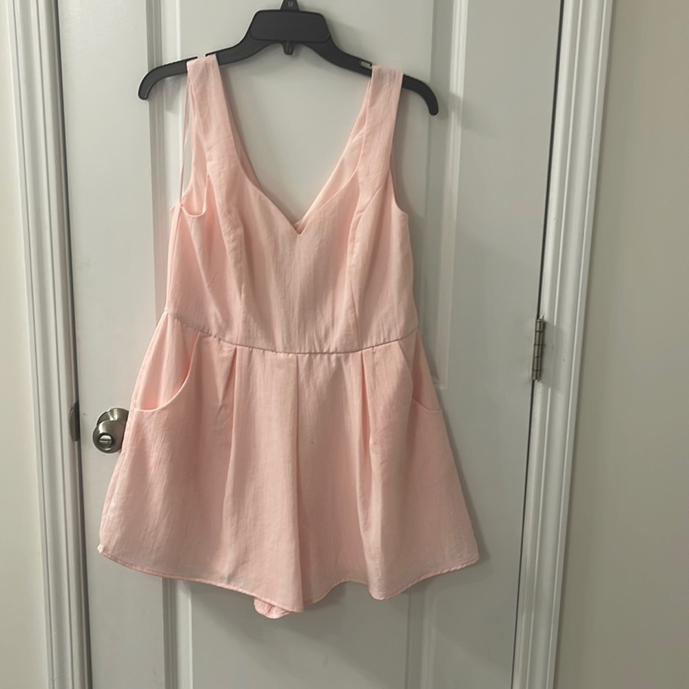 Francesca’s blush pink romper